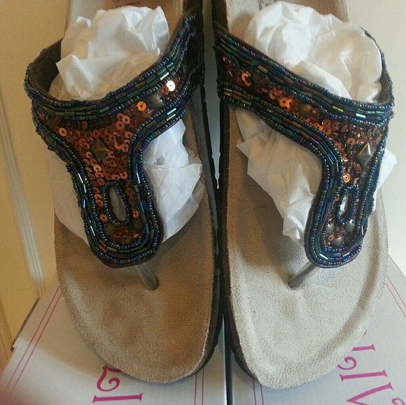 Olivia 9 Glam Cork Thong Sandals - Picture 1 of 5